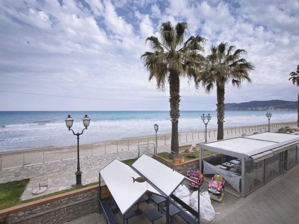 appartamento in vendita ad Alassio