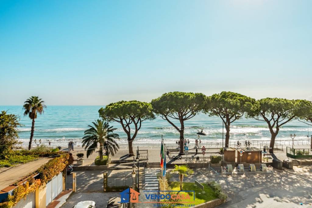 appartamento in vendita ad Alassio