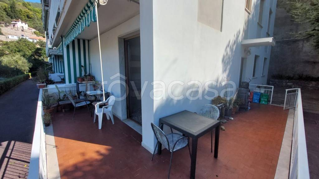 appartamento in vendita ad Alassio in zona Solva