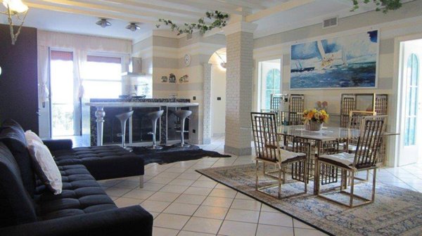 appartamento in vendita ad Alassio in zona Moglio