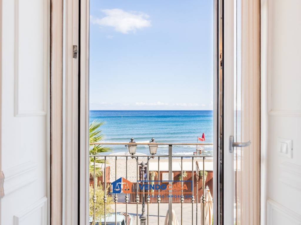 appartamento in vendita ad Alassio