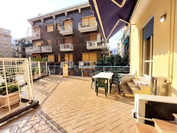 appartamento in vendita ad Alassio