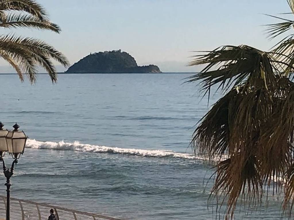 appartamento in vendita ad Alassio