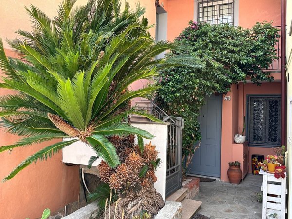 appartamento in vendita ad Alassio in zona Solva