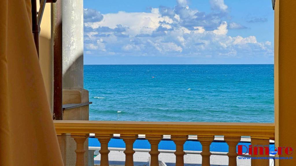 appartamento in vendita ad Alassio