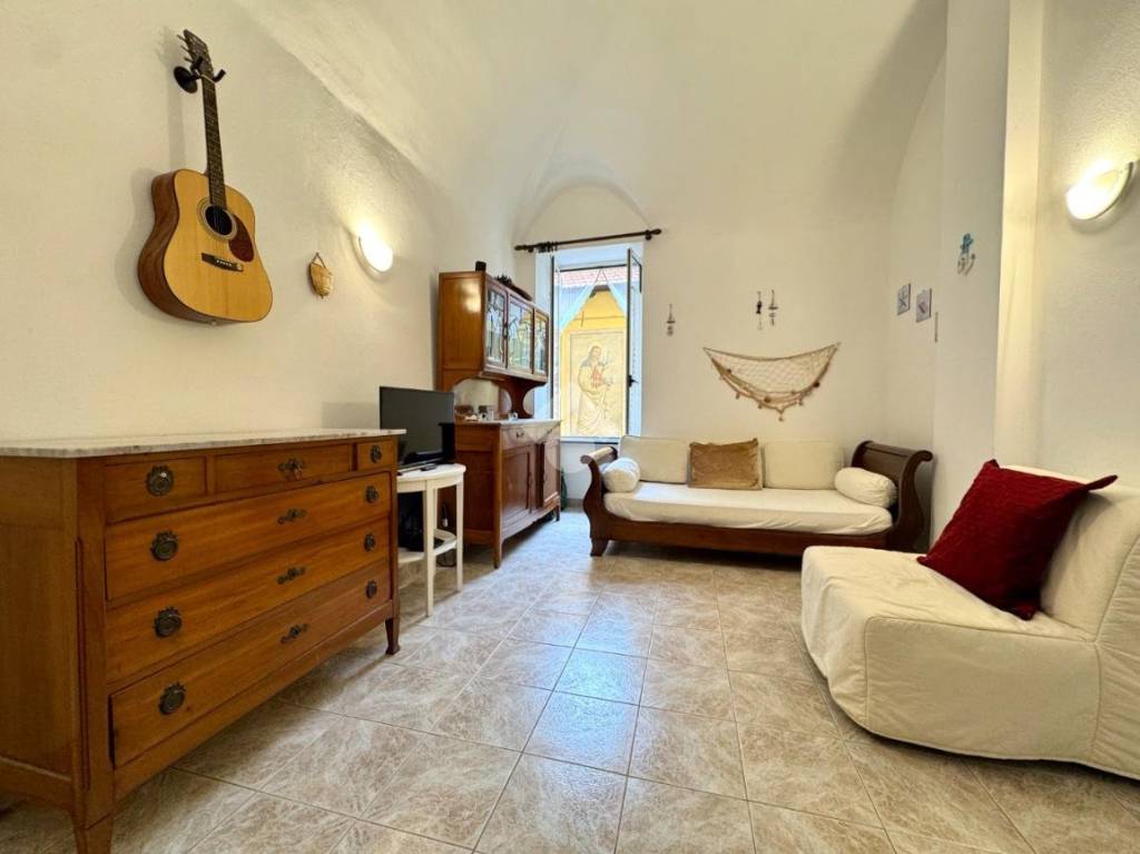 appartamento in vendita ad Alassio