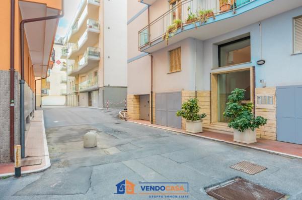 negozio in vendita ad Alassio