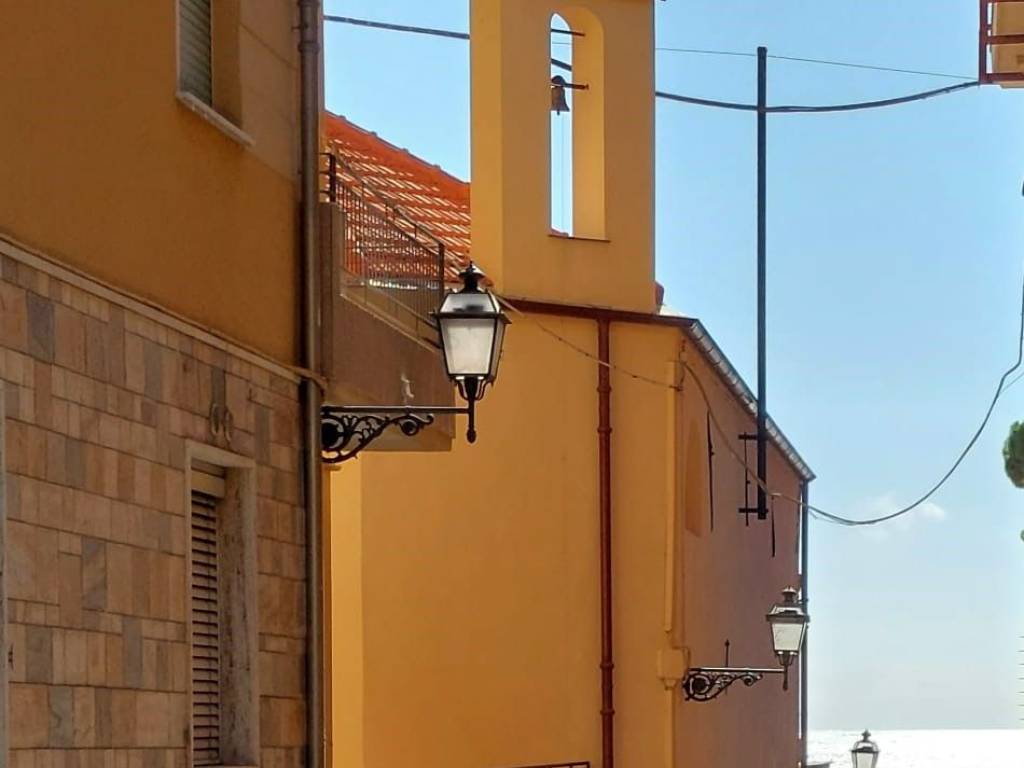 appartamento in vendita ad Alassio