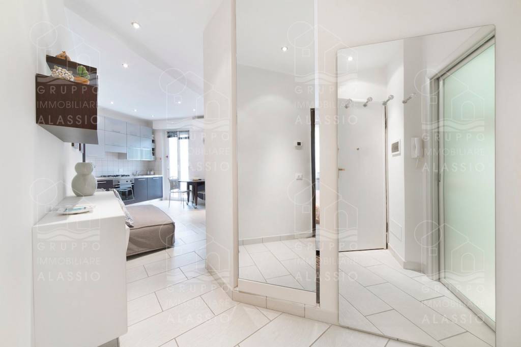 appartamento in vendita ad Alassio