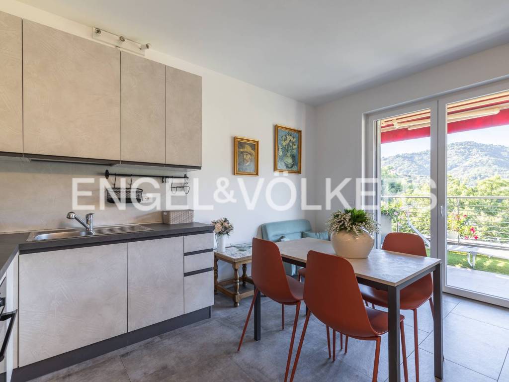 appartamento in vendita ad Alassio