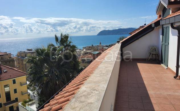 appartamento in vendita ad Alassio in zona Solva