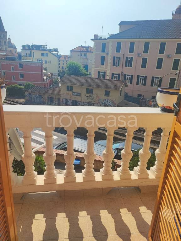 appartamento in vendita ad Alassio