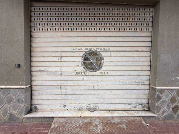 locale di sgombero in vendita ad Alassio