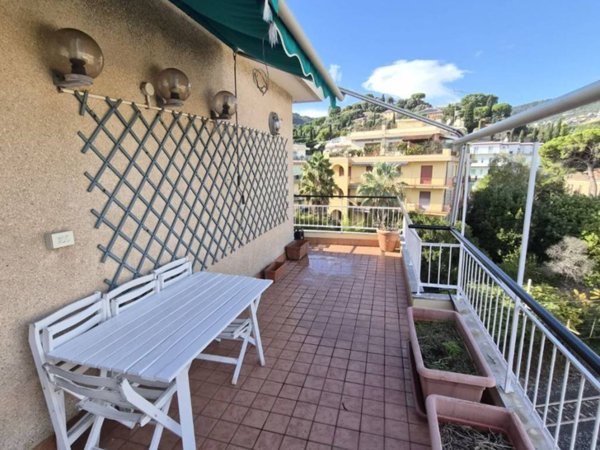 appartamento in vendita ad Alassio