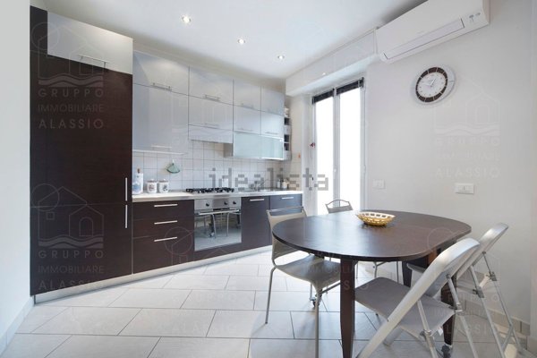 appartamento in vendita ad Alassio