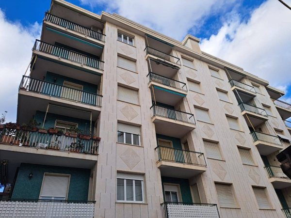 appartamento in vendita ad Alassio