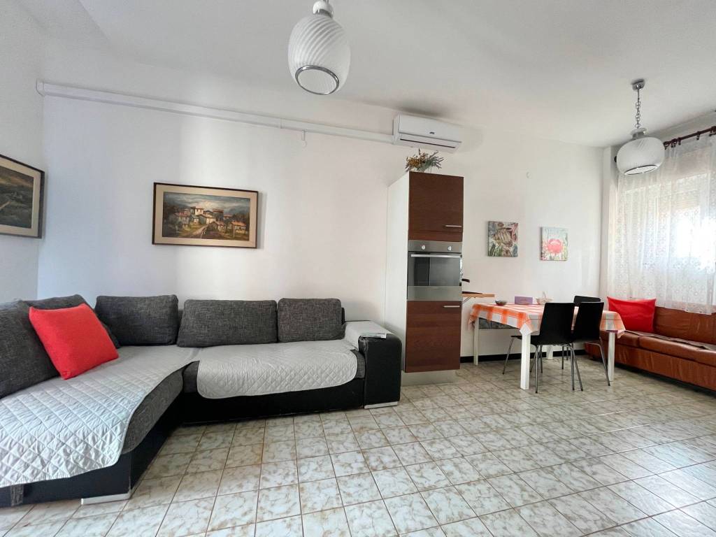 appartamento in vendita ad Alassio