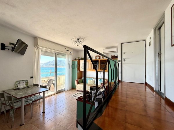 appartamento in vendita ad Alassio