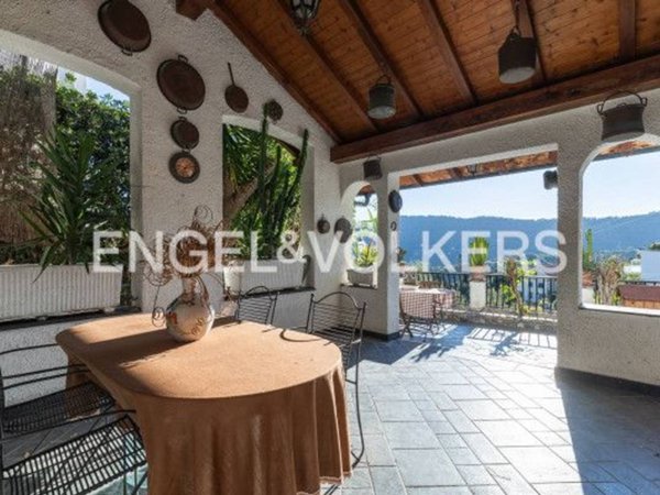 casa indipendente in vendita ad Alassio