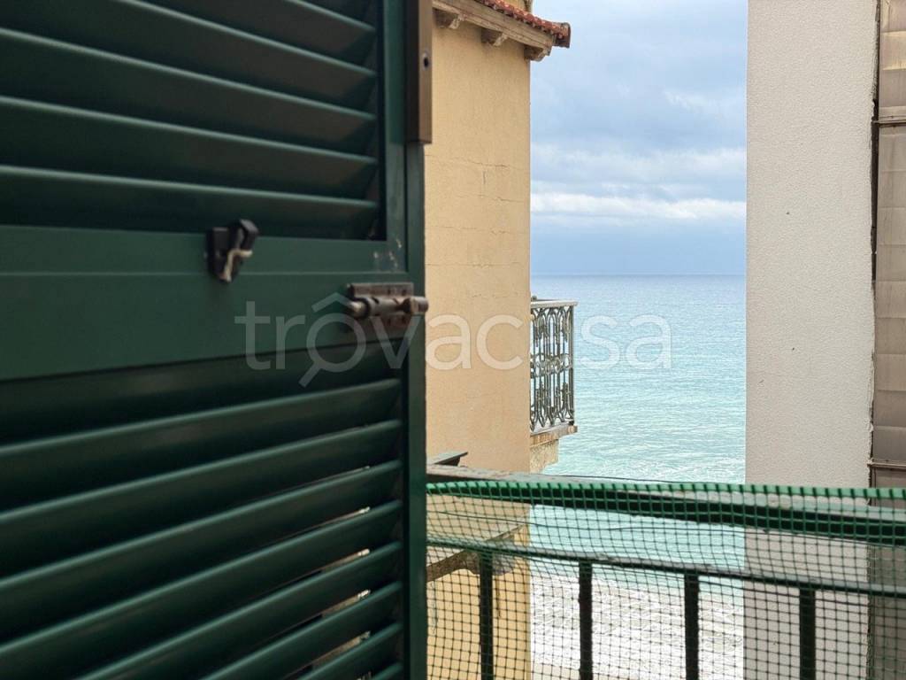 appartamento in vendita ad Alassio