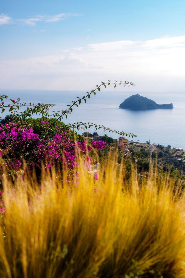 casa indipendente in vendita ad Alassio