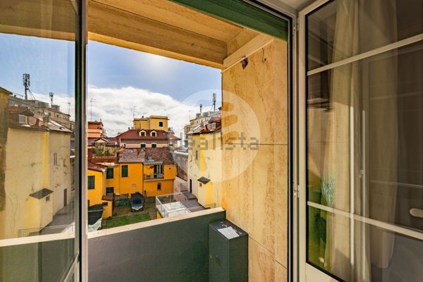 appartamento in vendita ad Alassio