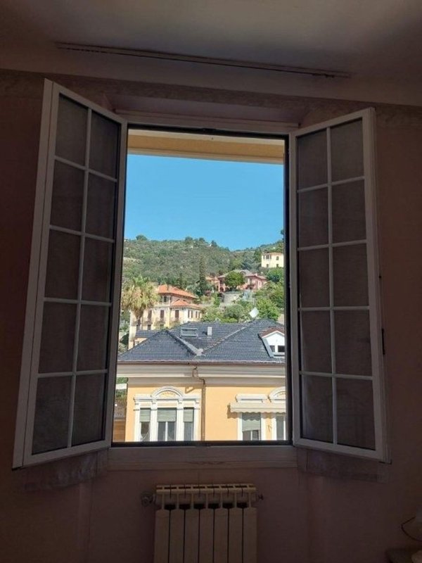 appartamento in vendita ad Alassio