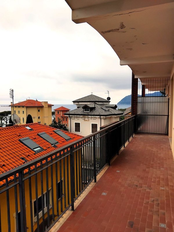 appartamento in vendita ad Alassio