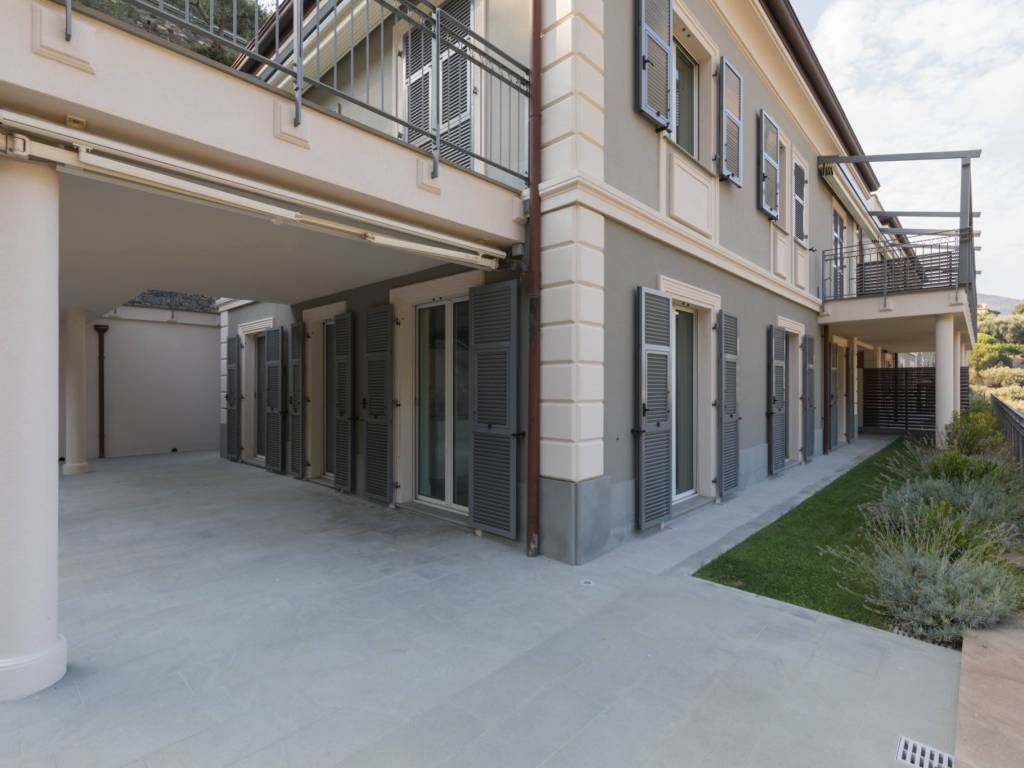 appartamento in vendita ad Alassio