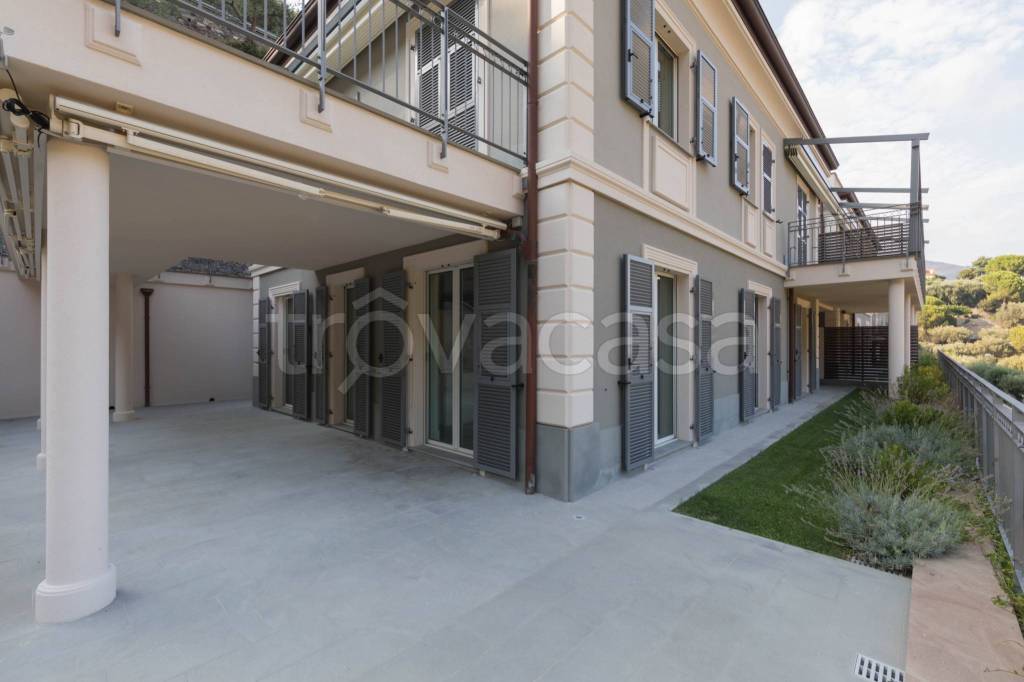appartamento in vendita ad Alassio