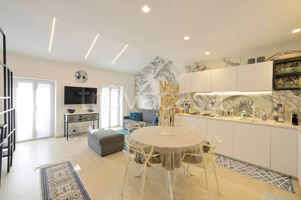 appartamento in vendita ad Alassio