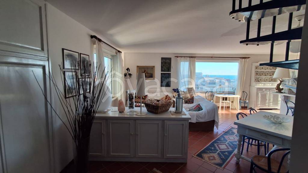 appartamento in vendita ad Alassio