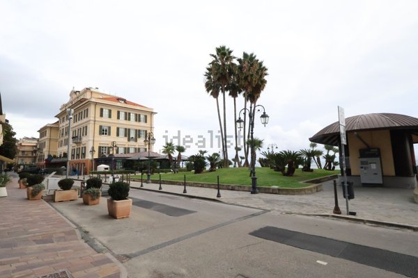 appartamento in vendita ad Alassio