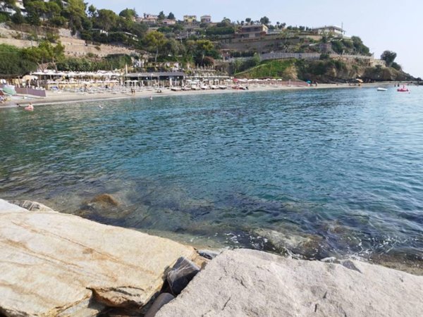 appartamento in vendita ad Alassio in zona Solva