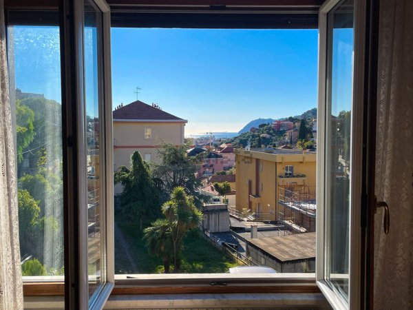 appartamento in vendita ad Alassio