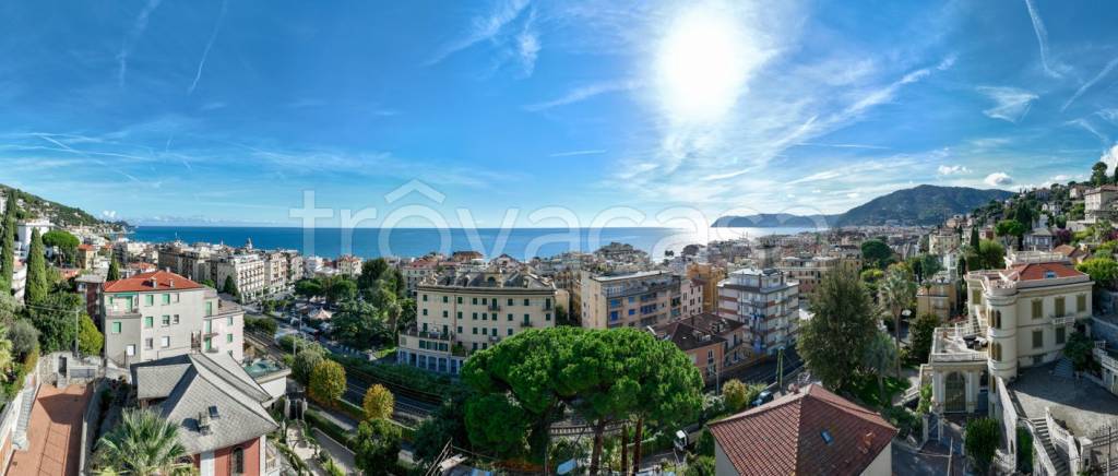 appartamento in vendita ad Alassio
