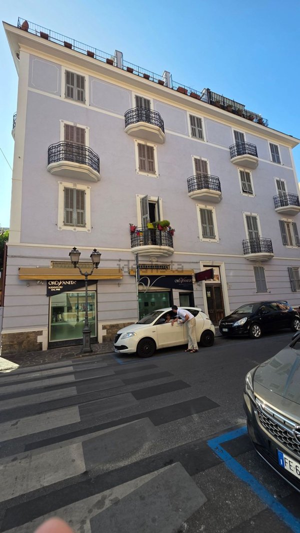 appartamento in vendita ad Alassio