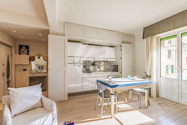 appartamento in vendita ad Alassio