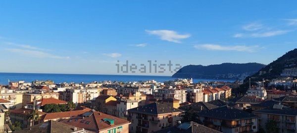 appartamento in vendita ad Alassio