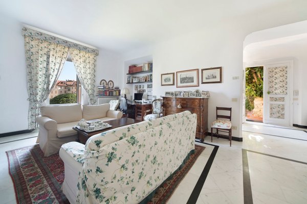 appartamento in vendita ad Alassio