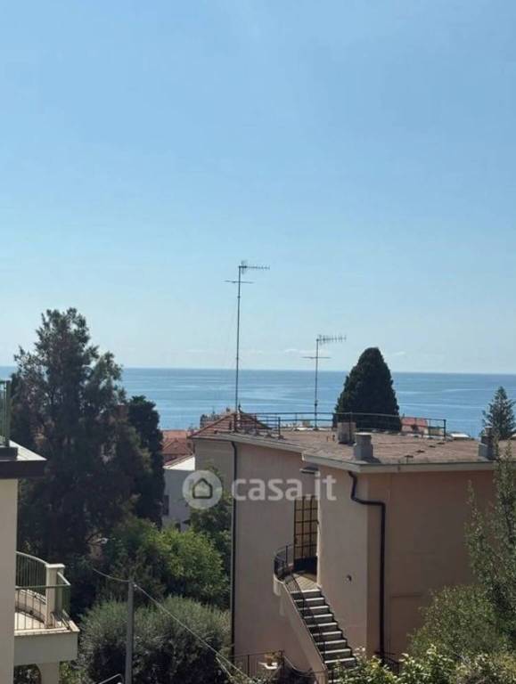 appartamento in vendita ad Alassio