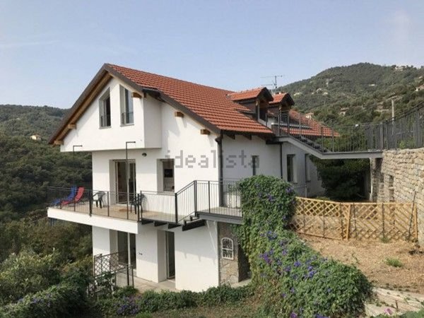 appartamento in vendita ad Alassio