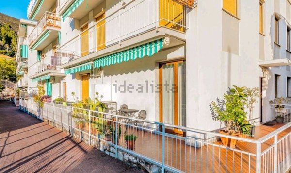 appartamento in vendita ad Alassio