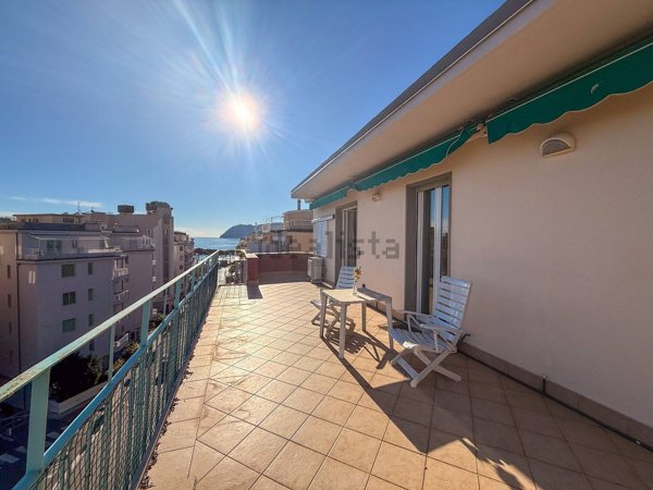 appartamento in vendita ad Alassio