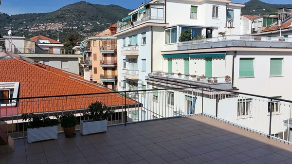 appartamento in vendita ad Alassio