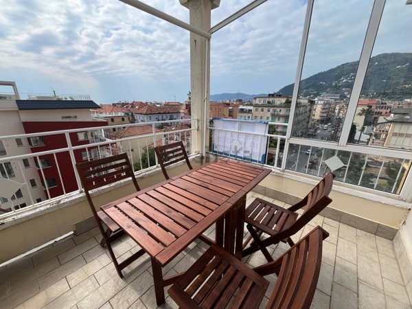 appartamento in vendita ad Alassio