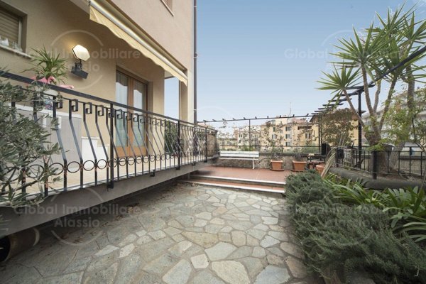 appartamento in vendita ad Alassio in zona Solva
