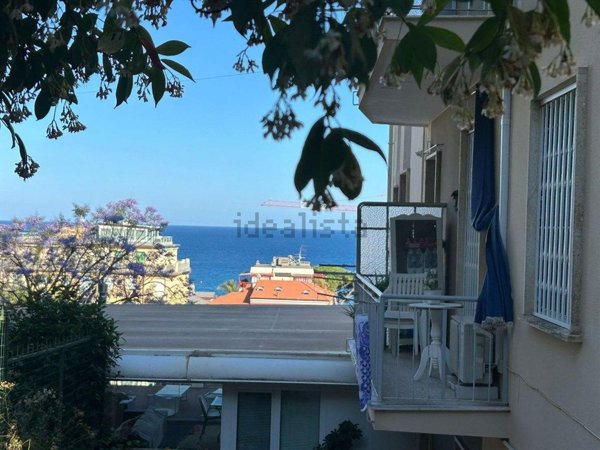 appartamento in vendita ad Alassio