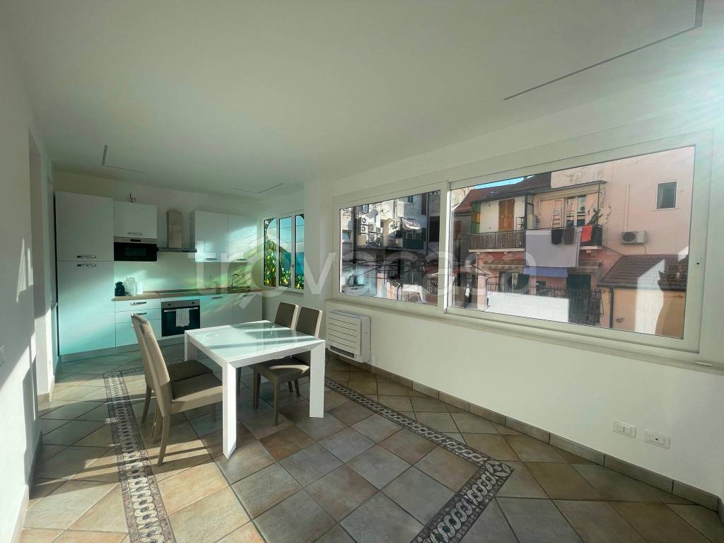 appartamento in vendita ad Alassio