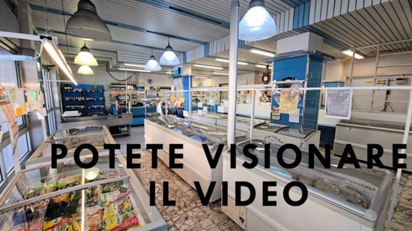 negozio in vendita ad Alassio